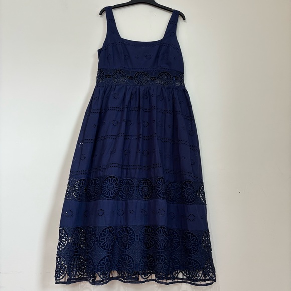 ASOS Navy Square Neck Embroidered Floral Sleeveless Midi Dress size 10 - Picture 3 of 16
